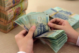 Kinh doanh - "Cá mập" nâng tỷ lệ sở hữu tiền mặt lên mức cao nhất trong 4 tháng trở lại đây