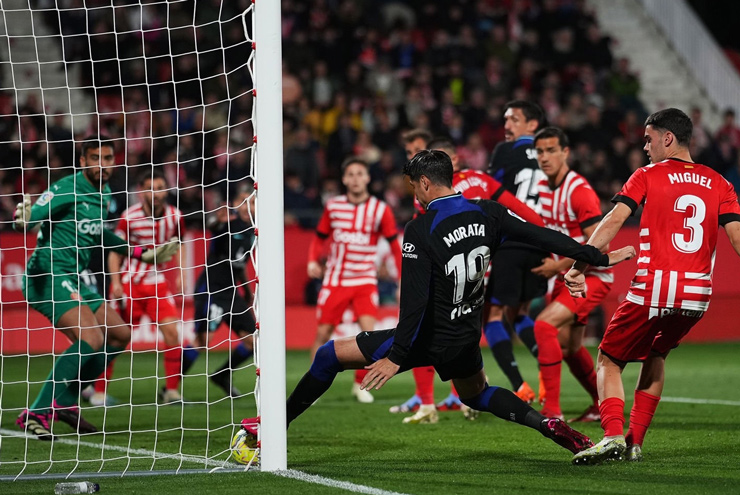 Bàn thắng quý hơn vàng của Morata
