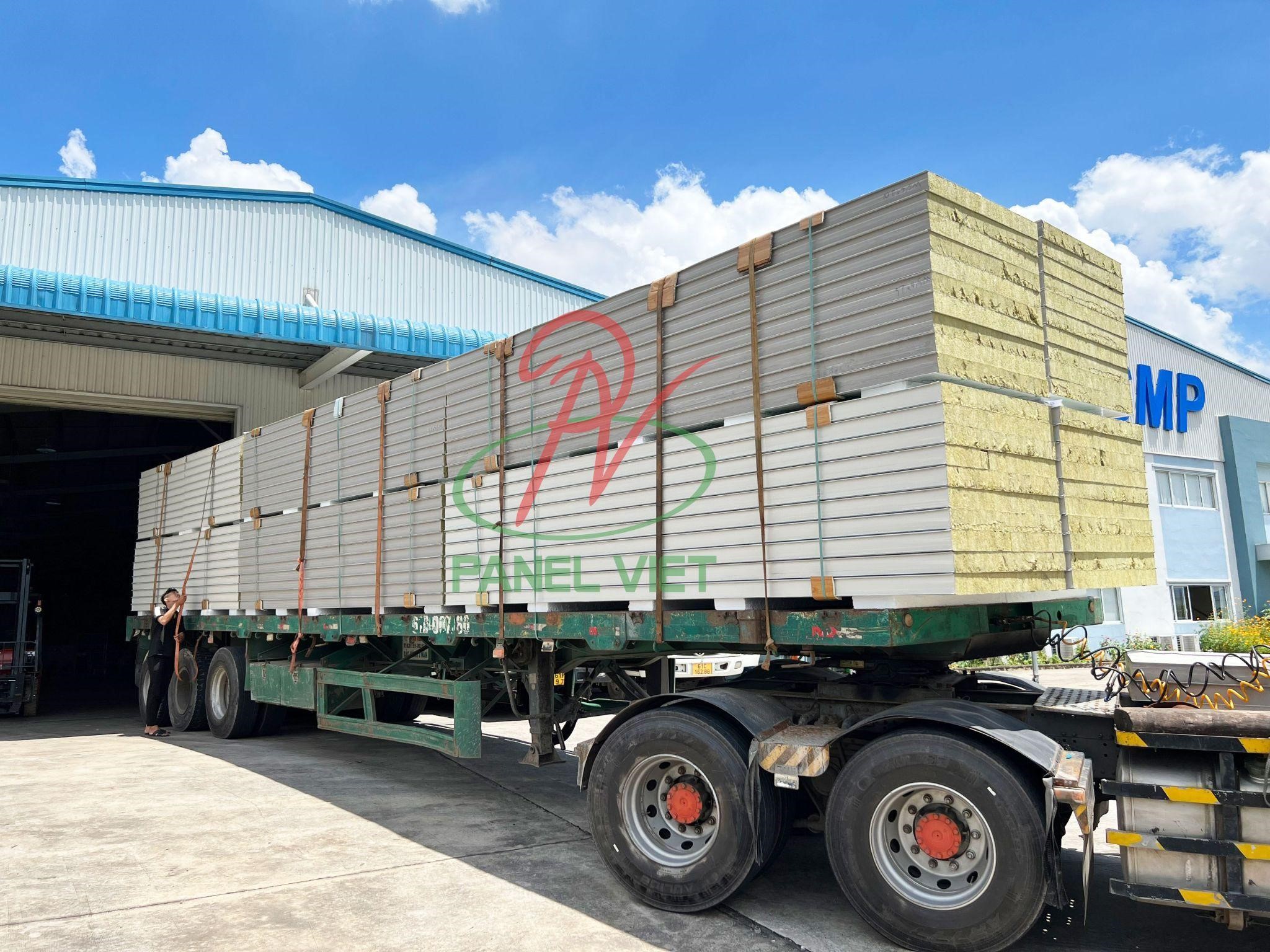 Nhà Máy Panel Cách Nhiệt Phía Nam - Công Ty Panel Việt