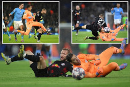 Bóng đá - Man City thắng đậm vẫn gây tranh cãi: Phạt đền "ma", Ederson thoát thẻ đỏ thần kỳ