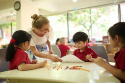 Giáo dục - du học - Có nên đợi “tài chính ổn định” mới cho con học trường quốc tế?