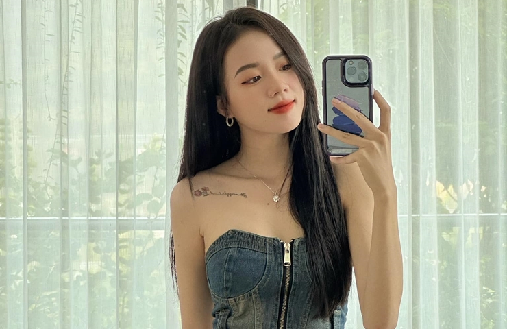 Hot TikToker 9X có gương mặt xinh xắn, dễ thương.
