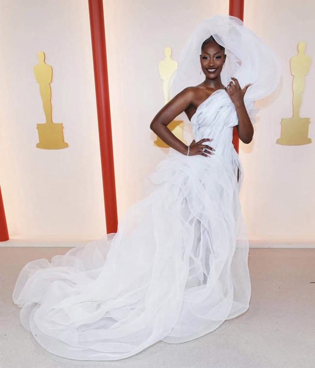 Tiên cá sẽ là xu hướng lãng mạn nhất mùa hè 2023 - 8