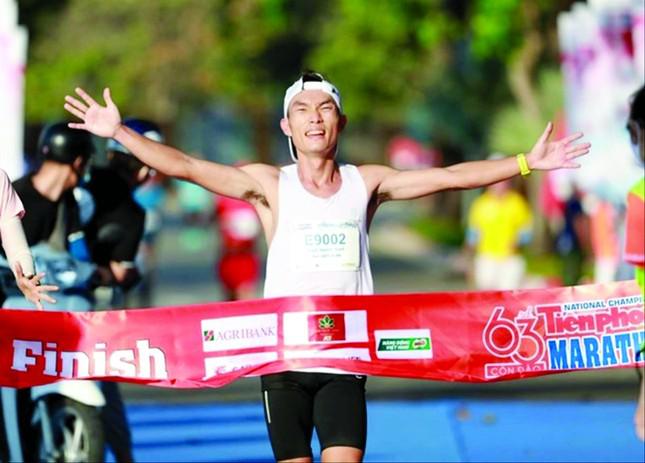 Hoàng Nguyên Thanh hướng đến kỷ lục 4 lần liên tiếp vô địch Tiền Phong Marathon