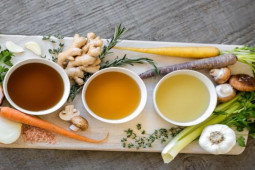 Đàn ông - Mọi thứ các anh em cần biết về chế độ ăn kiêng với nước hầm xương