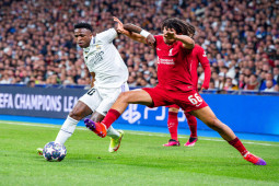 Bóng đá - Benzema chỉ ra điểm yếu của Liverpool, Alexander Arnold thành "tử huyệt"