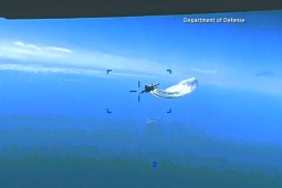 Thế giới - Mỹ công bố video nóng cuộc "tiếp xúc" giữa UAV và chiến đấu cơ Nga