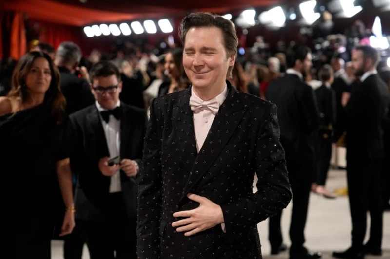 Học cách lên đồ bộ chuẩn mực như 4 quý ông Oscar 2023 - 3