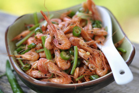 Chẳng cần tôm to đắt tiền, đi chợ cứ chọn loại tôm này, lượng canxi...