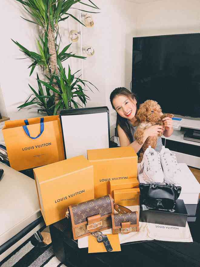 Bị cộng đồng chỉ trích ngược lại vì "scandal tìm con", bà Nhân Vlog sống ra sao trong các căn nhà tiền tỷ? - 7