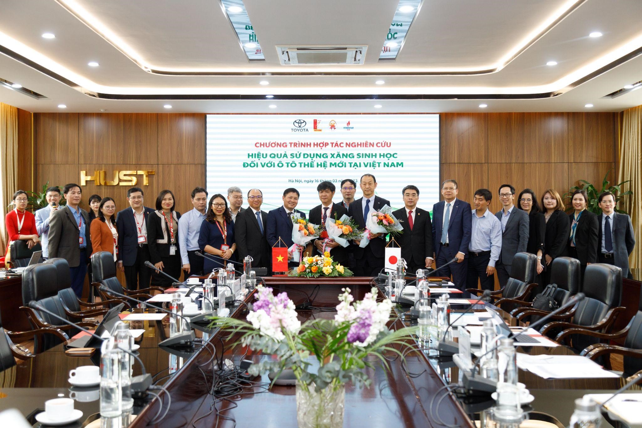 Toyota Việt Nam triển khai dự án nghiên cứu nhiên liệu sinh học - 2