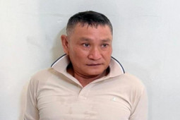 Pháp luật - Đang chấp hành bản án 15 năm tù, nhớ gia đình nên trốn về TP.HCM