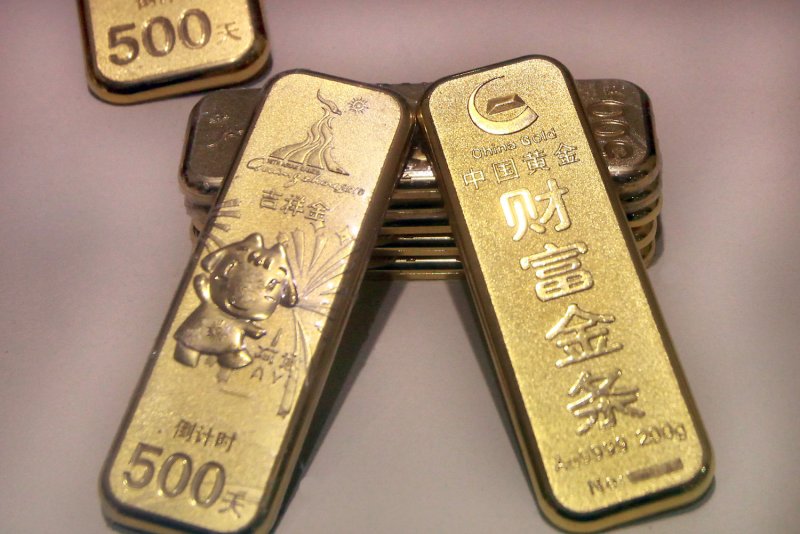 Phát hiện số vàng khủng trị giá tiền tỷ trong túi hàng - 1