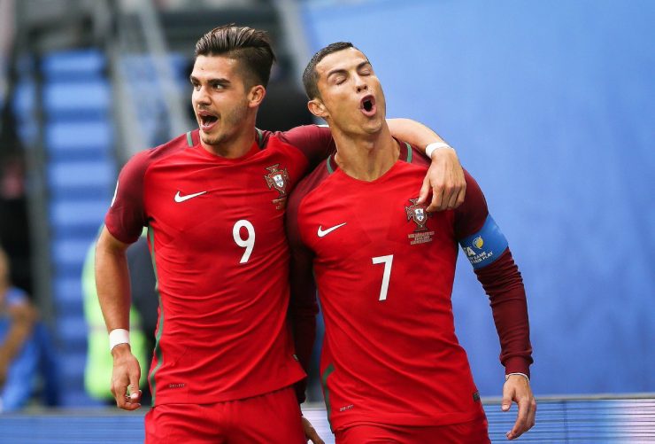 Ronaldo có suất lên tuyển Bồ Đào Nha đợt này, nhưng Andre Silva (số 9) thì không