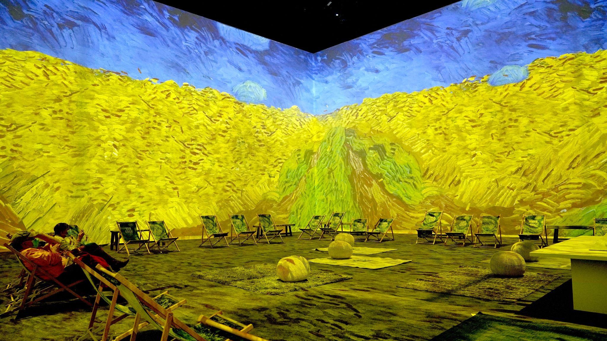 Triển lãm tương tác đa giác quan các tác phẩm của thiên tài hội họa Van Gogh có gì? - 2