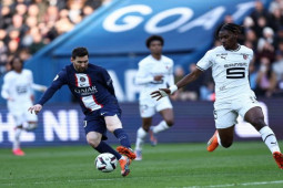 Video bóng đá PSG - Rennes: Messi và Mbappe im tiếng, cú sốc choáng váng (Ligue 1)