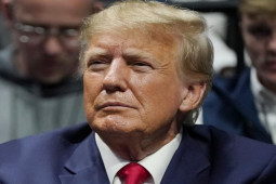 Thế giới - Loan tin sắp bị bắt giữ, ông Trump chơi nước cờ cao tay?