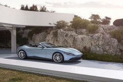 Ngắm xe - Ferrari trình làng mẫu xe ROMA phiên bản mui trần mới