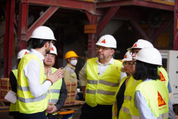 Thị trường - Tiêu dùng - Đại sứ Thụy Sĩ đến thăm nhà máy Sika Việt Nam