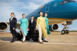 Vietnam Airlines ồ ạt tuyển tiếp viên hàng không