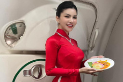 Làm đẹp - "Hoa hậu hàng không" khoe dáng mỹ miều nhờ bài tập "đánh hông" cực quyến rũ