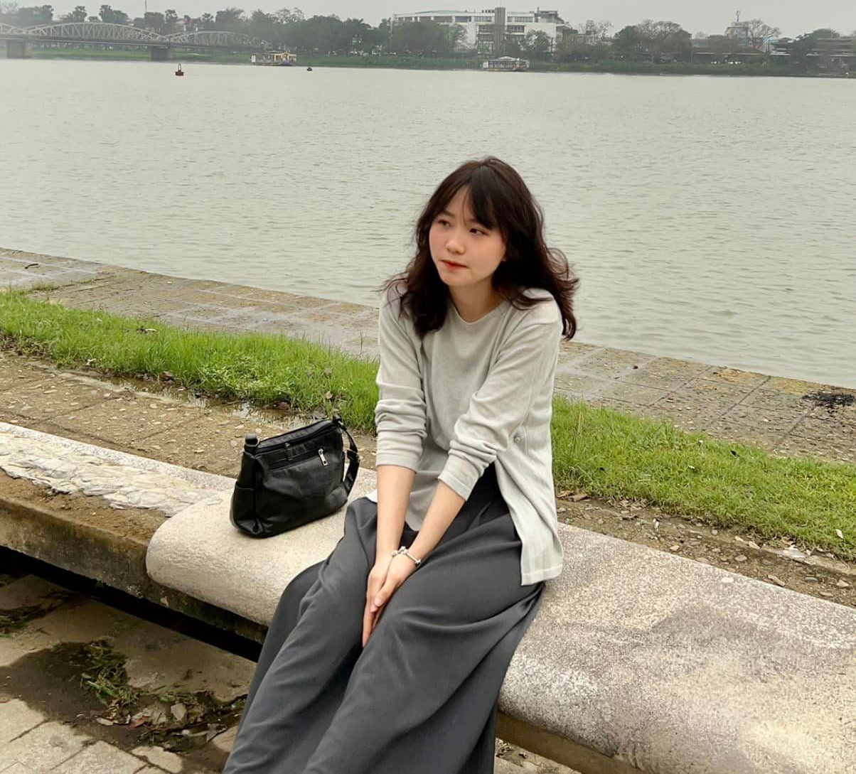 Chị gái Quang Linh Vlogs “chiếm sóng” vì xinh đẹp, tiết lộ con người thật của em trai - 5
