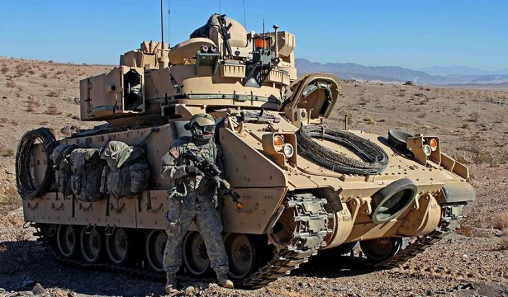 Xe chiến đấu bộ binh M2 Bradley của Mỹ. Ảnh: U.S ARMY