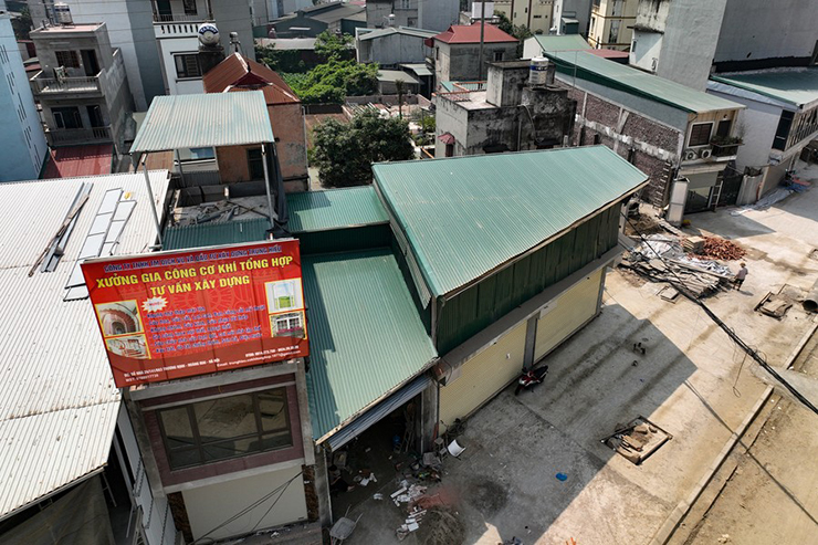 Theo lãnh đạo phường Thịnh Liệt, có căn nhà đã hợp khối với nhà liền kề, có căn nhà thì đang chờ làm thủ tục.
