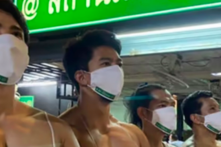 ‘Những chàng trai Thái Lan nóng bỏng’ bị chỉ trích dữ dội ở Malaysia