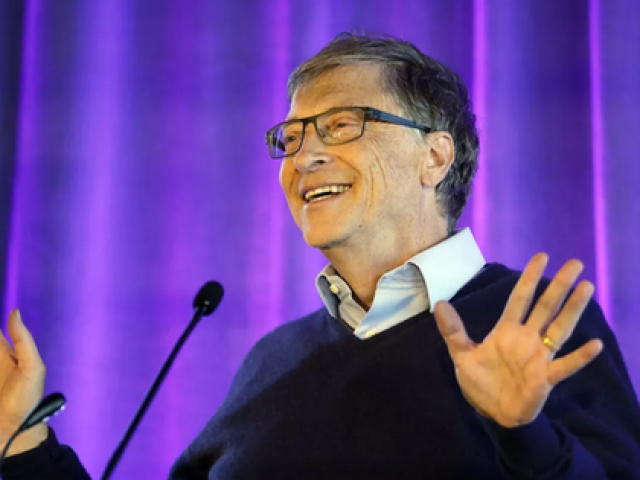 Công nghệ thông tin - Tỉ phú Bill Gates nói gì về rủi ro "AI chống lại con người"?