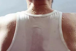 Sức khỏe đời sống - Không nên coi thường nếu đổ mồ hôi ở 4 bộ phận này