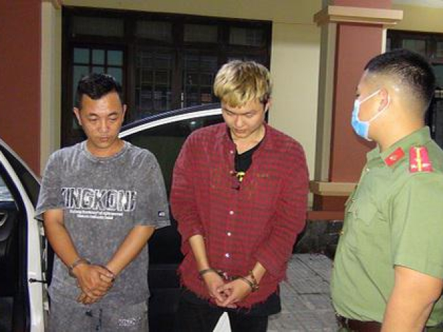 Pháp luật - Bắt 2 kẻ phát tán tin nhắn rác thuê cho người đàn ông Trung Quốc