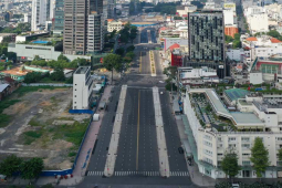 Tin tức trong ngày - Đề xuất lắp mái chống nắng, che mưa cho tuyến đường đắt đỏ nhất TP.HCM