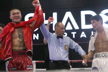 “Nam vương boxing” Đình Hoàng thắng võ sĩ số 1 Hàn Quốc, giữ đai WBA châu Á