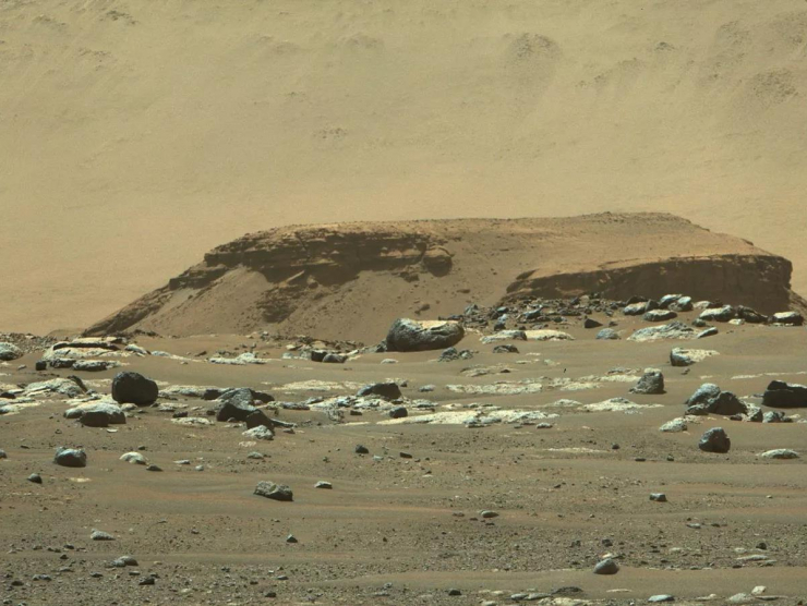 Cảnh quan một khu vực có tiềm năng chứa đựng dấu hiệu sự sống ngoài hành tinh ở Sao Hỏa - Ảnh: Perseverance/NASA