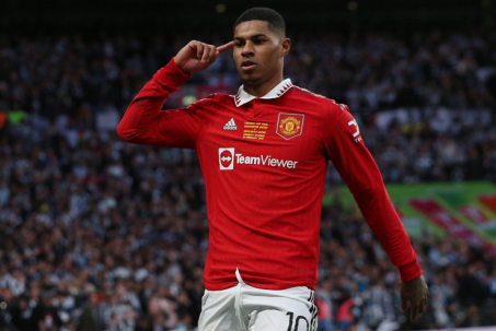 Rashford có mùa giải hay nhất sự nghiệp: Ten Hag - Rooney thay nhau khích tướng