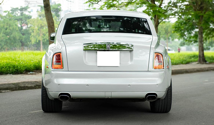 Đại gia Hà Thành tậu Rolls-Royce Phantom bản giới hạn, giá hơn 20 tỷ đồng - 7
