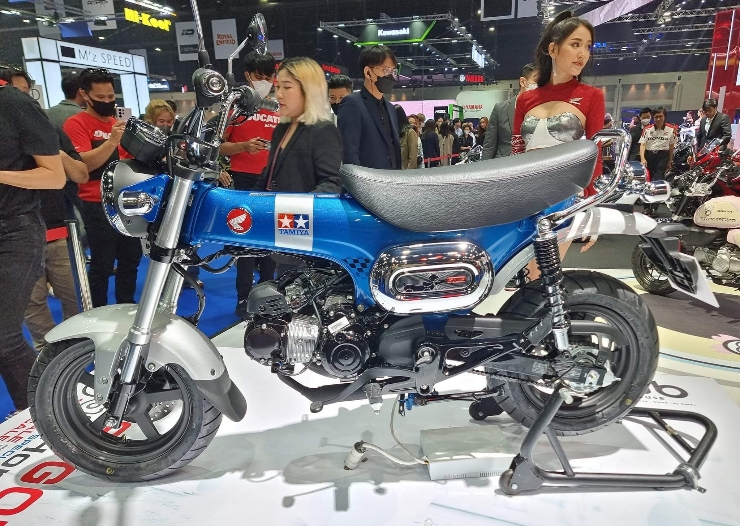 Honda trình làng Dax Tamiya: Minibike "chó lạp xưởng" phiên bản giới hạn - 2