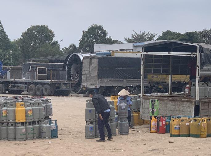 Nhiều xe tải chở gas bị kiểm tra