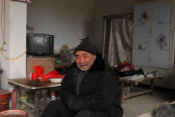 Sức khỏe đời sống - Ông cụ 70 tuổi bất ngờ phát hiện ung thư gan vì uống sữa hết hạn mỗi ngày