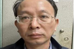 Tin tức trong ngày - Cựu vụ trưởng của Bộ Y tế được giảm án trong vụ thất thoát 3,8 triệu USD