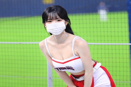 Làm đẹp - "Nữ thần cổ vũ" Hàn Quốc gây sốt xứ tỷ dân vì body đẹp "mướt mắt"