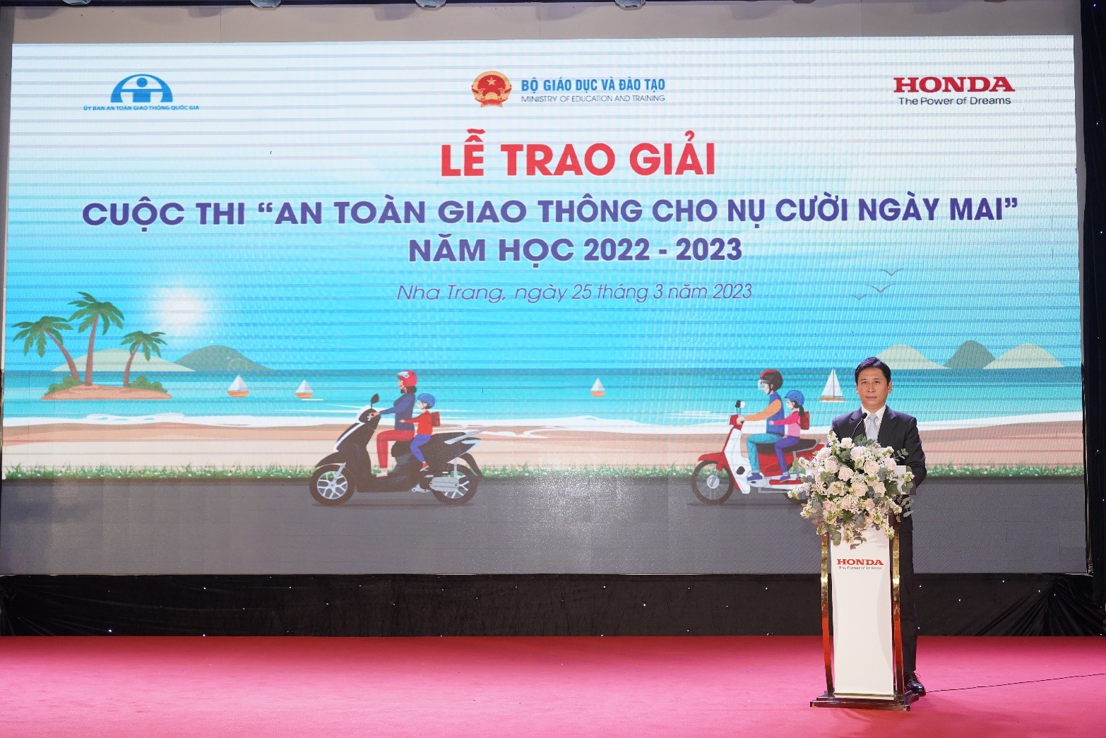 Ông Motofumi Marutani - Phó Tổng Giám đốc Công ty Honda Việt Nam phát biểu tại buổi lễ