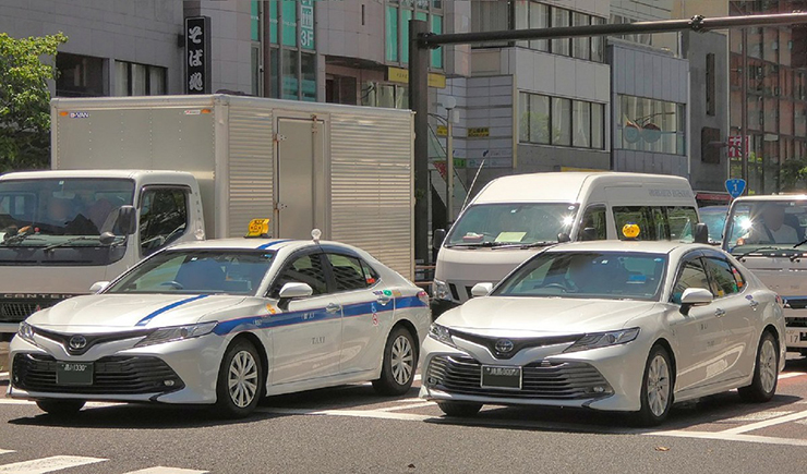 Toyota Camry bị &#34;khai tử&#34; tại quê nhà vì doanh số ế ẩm - 1