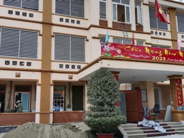Tin tức trong ngày - Vụ trụ sở khang trang bị đập phá để quay hướng: Đã chi tiền tỉ để cải tạo