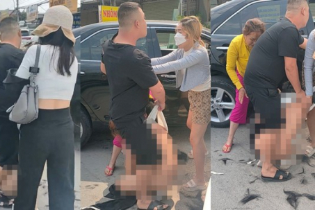 Vụ cô gái 18 tuổi bị lôi khỏi ôtô, lột quần áo giữa phố: Đã xác định được nhóm đối tượng
