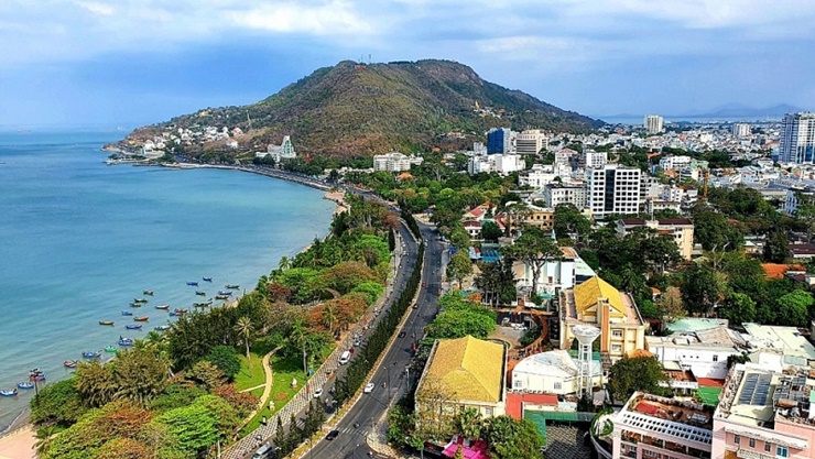 Bộ mặt hiện đại và xanh, sạch của thành phố Vũng Tàu. Tỉnh Bà Rịa Vũng Tàu có 2 thành phố là Bà Rịa và Vũng Tàu. 
