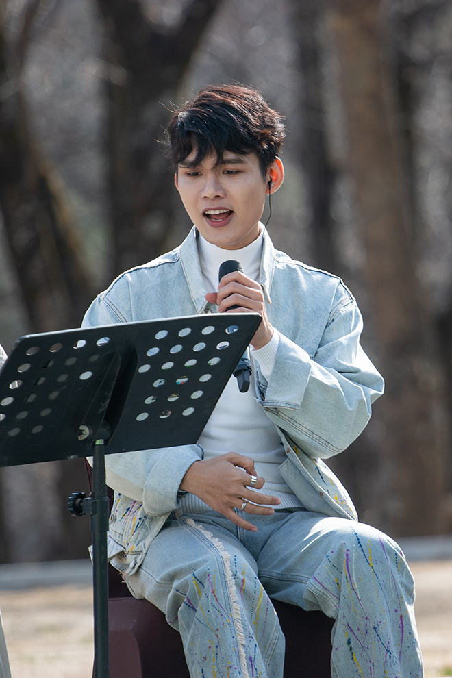  Nam ca sĩ Lục Huy lần đầu song ca cùng Cara