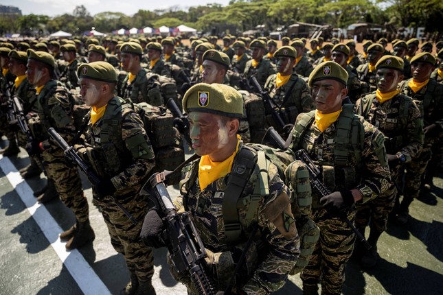 Binh lính Philippines. (Ảnh: Reuters)