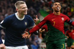 Bóng đá - Đua "Vua phá lưới" vòng loại EURO: Ronaldo ngang hàng McTominay, bất ngờ Top 1